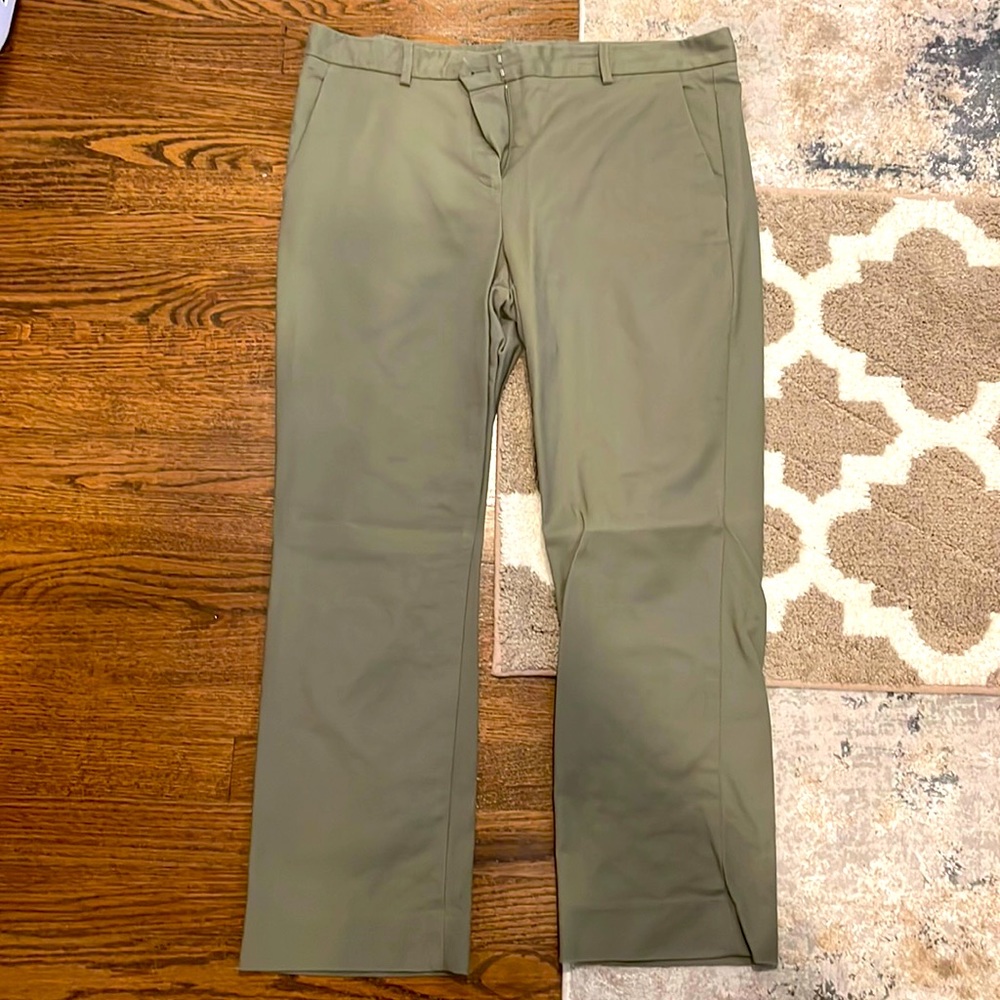💚 EUC GAP Tailored Crop Pant